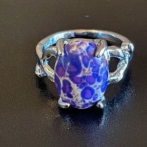 Purple gemstone S925 silver ring size 6